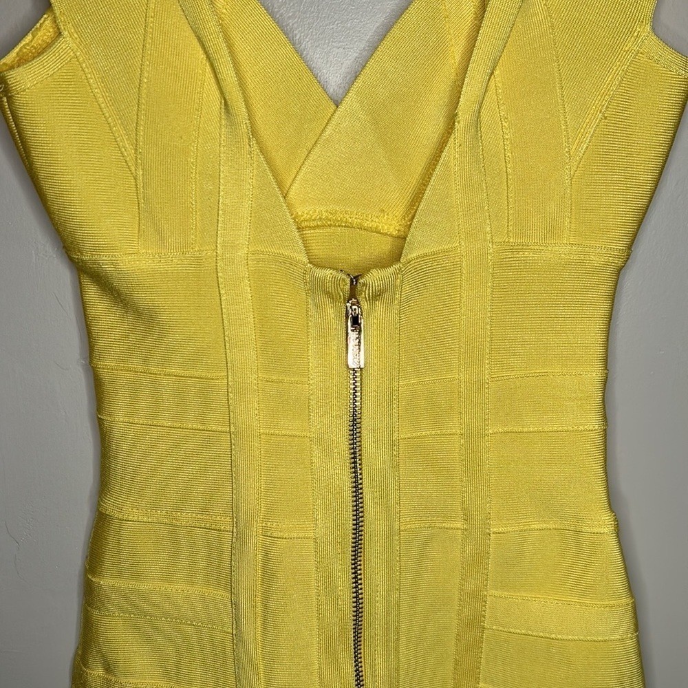 House Of CB London Neon Yellow Bodycon Bandage Cocktail Dress Size XS - Picture 8 of 13